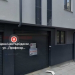 Дава се под наем Гараж / Паркомясто в Варна, Автогара - 15 кв.м за 69.36 € - Снимка #1