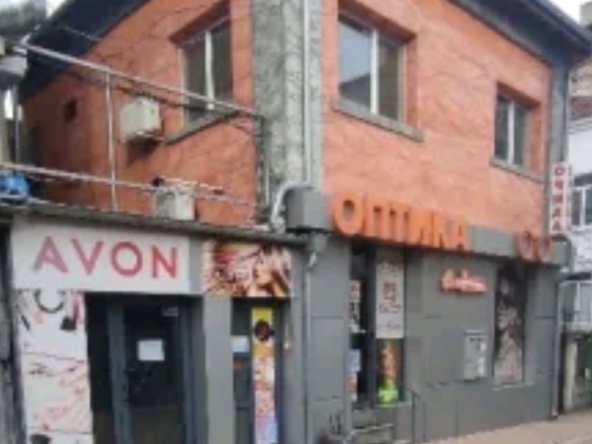 Дава се под наем  в Шумен, Военно училище -  кв.м за 127.5 € - Снимка #1