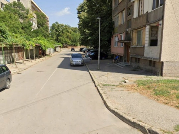 Двустаен апартамент в Свищов - 62 кв.м за 494 €/кв.м - Снимка #1