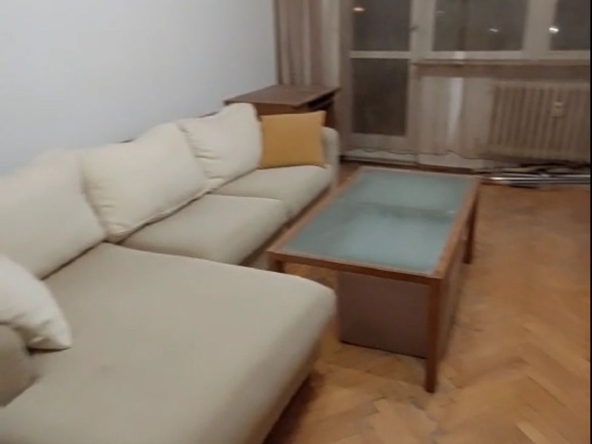 Дава се под наем Ателие в София, Връбница 1 - 28 кв.м за 306 € - Снимка #1