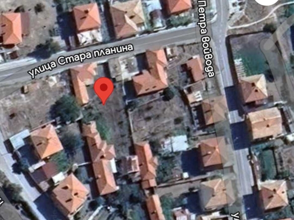 Къща в Стрелча - 706 кв.м за 71 €/кв.м - Снимка #1