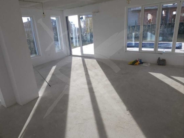 Къща в Варна, Виница - 204 кв.м за 2032 €/кв.м - Снимка #1