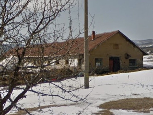 Промишлена сграда в с. Димовци, Област Стара Загора - 507 кв.м за 40 €/кв.м - Снимка #1