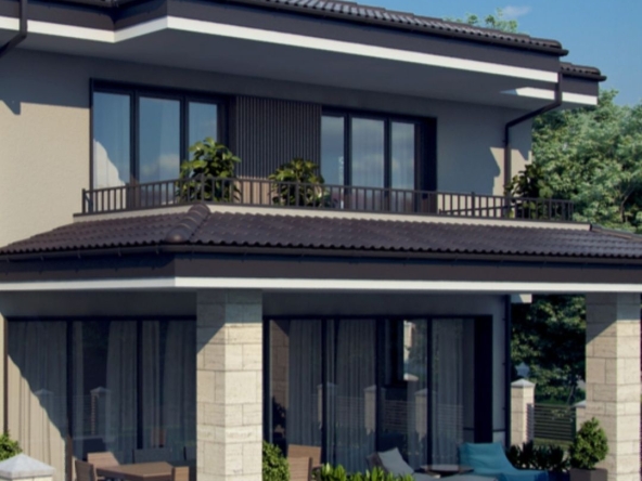 Къща в с. Жеравна, Област Сливен - 172 кв.м за 10 €/кв.м - Снимка #1