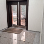 Дава се под наем Двустаен апартамент в Разград, Център - 50 кв.м за 331.5 € - Снимка #1