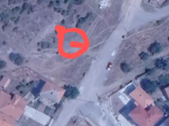 Парцел в с. Минерални бани, Област Хасково - 500 кв.м за 36 €/кв.м - Снимка #1