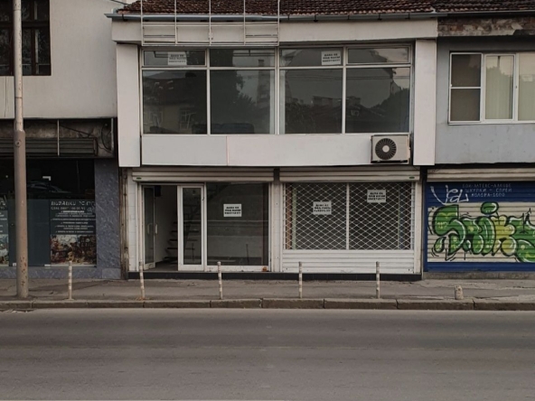 Дава се под наем Офис в София, Център - 60 кв.м за 897.6 € - Снимка #1