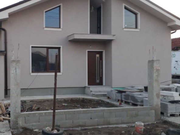 Къща в с. Крумово, Област Пловдив - 99 кв.м за 1819 €/кв.м - Снимка #1