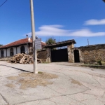 Земеделски имот в с. Орешак, Област Ловеч -  кв.м за 2915 €/дка - Снимка #1