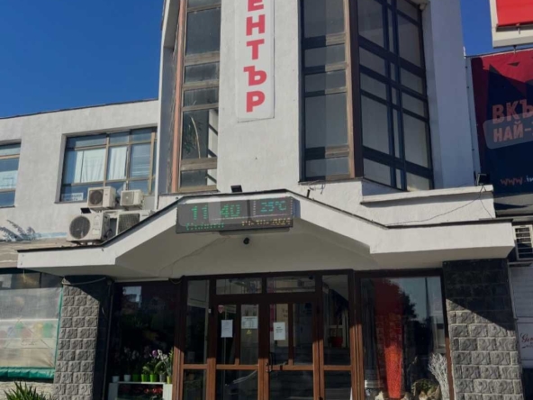 Дава се под наем Магазин в София, Овча купел - 63 кв.м за 510 € - Снимка #1