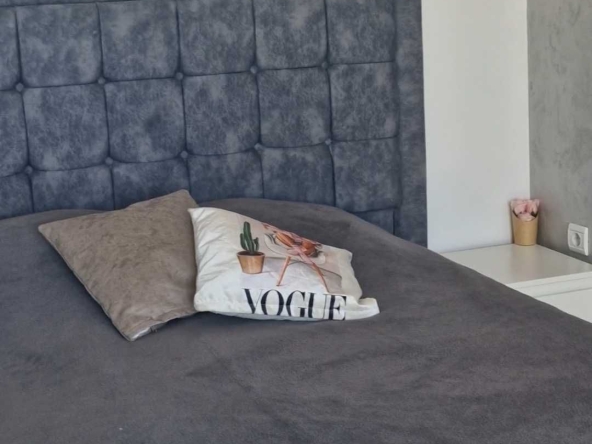 Дава се под наем Четиристаен апартамент в Силистра, Изток - 156 кв.м за 1300 € - Снимка #1