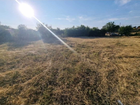 Парцел в с. Богданица, Област Пловдив - 1960 кв.м за 4 €/кв.м - Снимка #1