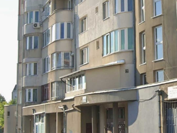 Дава се под наем Тристаен апартамент в София, Люлин - център - 80 кв.м за 500 € - Снимка #1