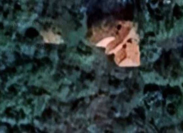 Къща в с. Мламолово, Област Кюстендил - 850 кв.м за 32 €/кв.м - Снимка #1