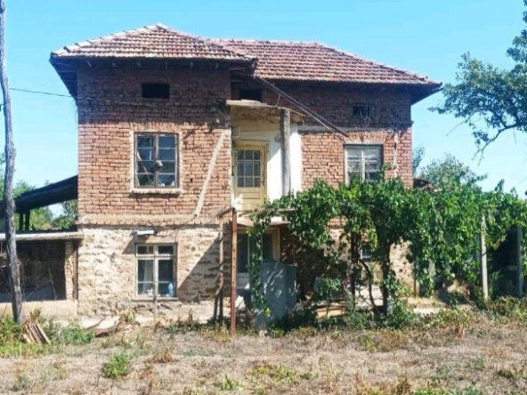 Къща в с. Михалци, Област Велико Търново - 96 кв.м за 266 €/кв.м - Снимка #1