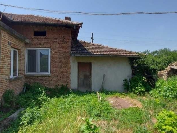 Къща в с. Михалци, Област Велико Търново - 80 кв.м за 333 €/кв.м - Снимка #1