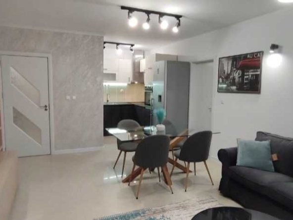 Тристаен апартамент в Велико Търново, Акация - 111 кв.м за 1640 €/кв.м - Снимка #1