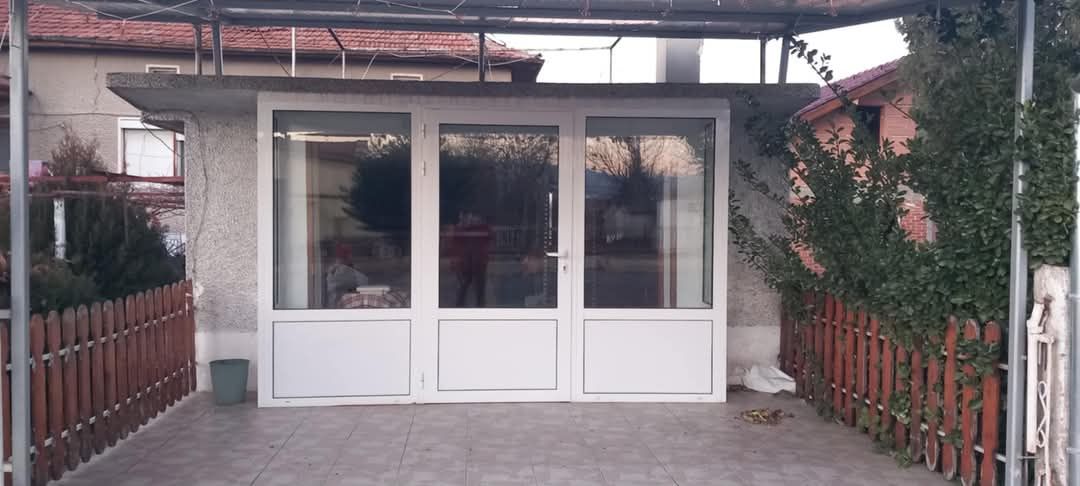 Дава се под наем  в с. Звъничево, Област Пазарджик - 25 кв.м за 204 € - Снимка #1