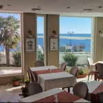 Дава се под наем Заведение в Китен - 200 кв.м за 2550 € - Снимка #1