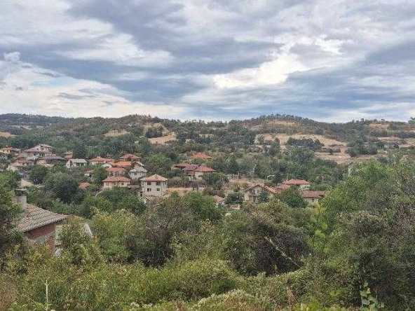 Парцел в Панагюрище - 952 кв.м за 27 €/кв.м - Снимка #1