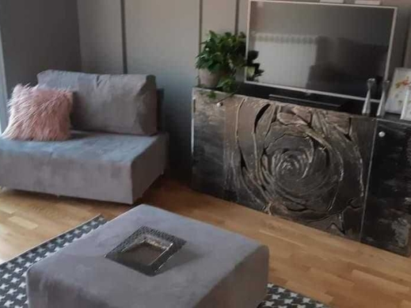 Дава се под наем Двустаен апартамент в София, Левски Г - 65 кв.м за 459 € - Снимка #1