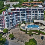 Двустаен апартамент в Каварна - 104 кв.м за 750 €/кв.м - Снимка #1