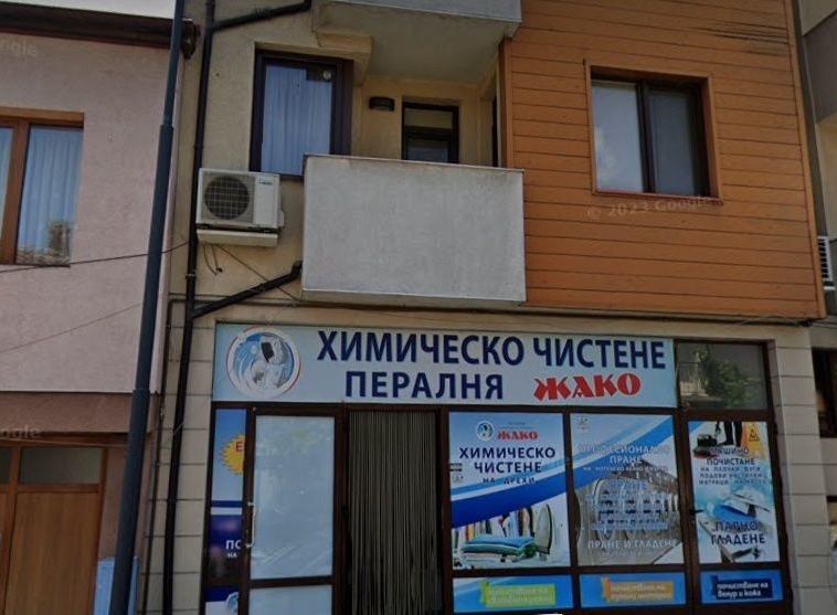 Магазин в Разлог - 70 кв.м за 729 €/кв.м - Снимка #1