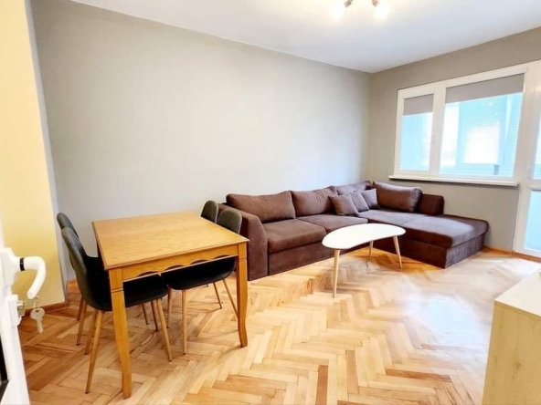 Дава се под наем Тристаен апартамент в Варна, Левски - 74 кв.м за 153500 € - Снимка #1