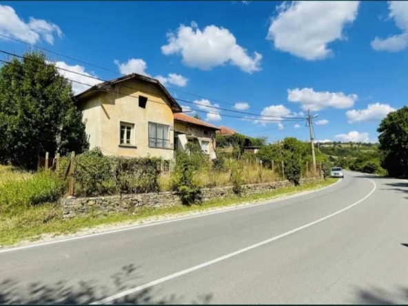 Къща в с. Белица, Област Габрово - 80 кв.м за 351 €/кв.м - Снимка #1