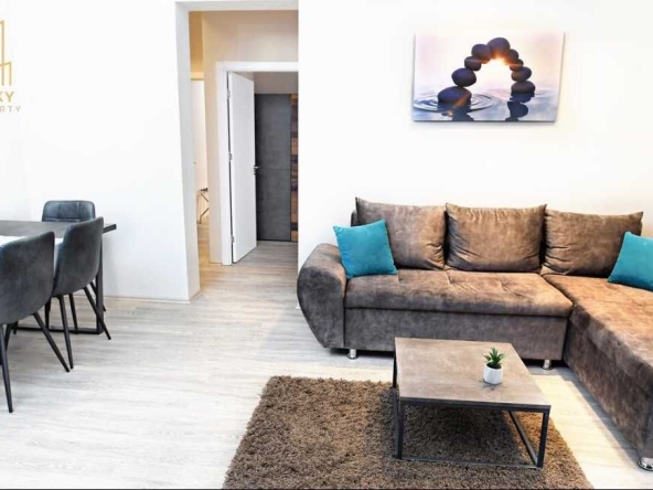 Дава се под наем Двустаен апартамент в София, Медицинска академия - 65 кв.м за 700 € - Снимка #1