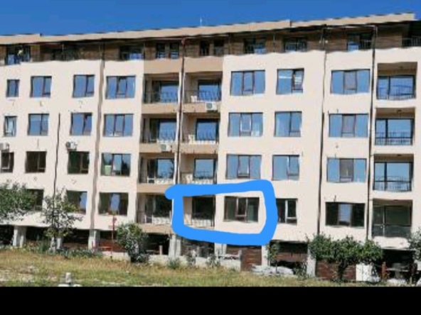 Дава се под наем Тристаен апартамент в Плевен, Дружба 1 - 65 кв.м за 398.82 € - Снимка #1