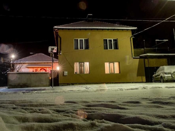 Къща в Ракитово - 166 кв.м за 492 €/кв.м - Снимка #1