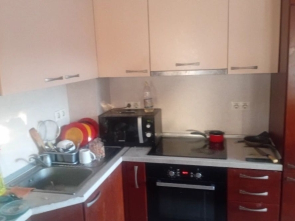 Дава се под наем  в София, Оборище - 17 кв.м за 204 € - Снимка #1