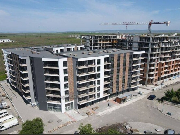 Гараж / Паркомясто в Бургас, Братя Миладинови - 15 кв.м за 1334 €/кв.м - Снимка #1