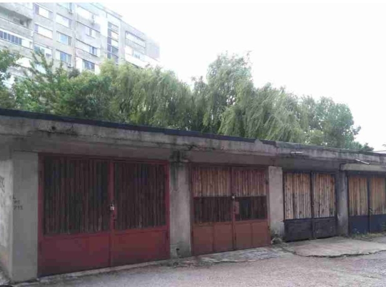 Гараж / Паркомясто в Видин, Вида 1 - 22 кв.м за 228 €/кв.м - Снимка #1