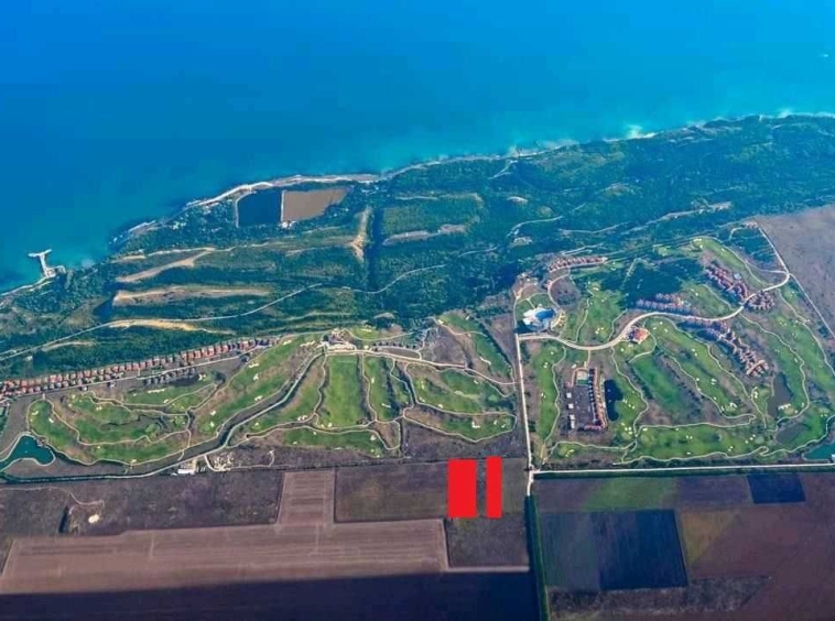 Земеделски имот в Балчик -  кв.м за 2217 €/дка - Снимка #1