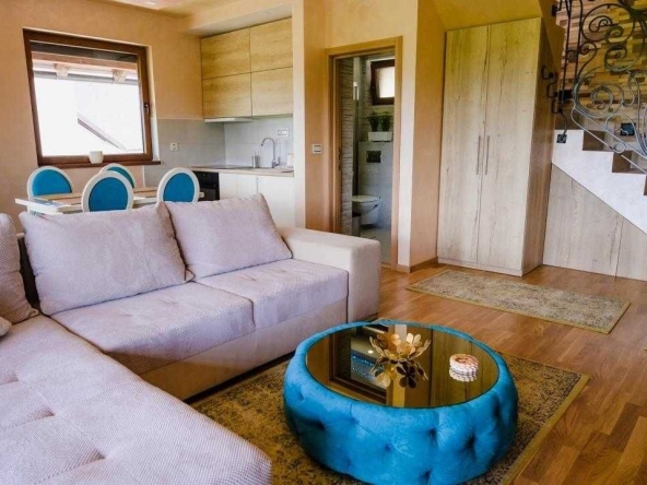 Дава се под наем Мезонет в Пловдив, Тракия - 74 кв.м за 387.6 € - Снимка #1