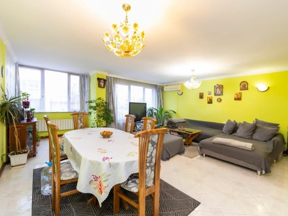 Тристаен апартамент в София, Гео Милев - 135 кв.м за 3482 €/кв.м - Снимка #1