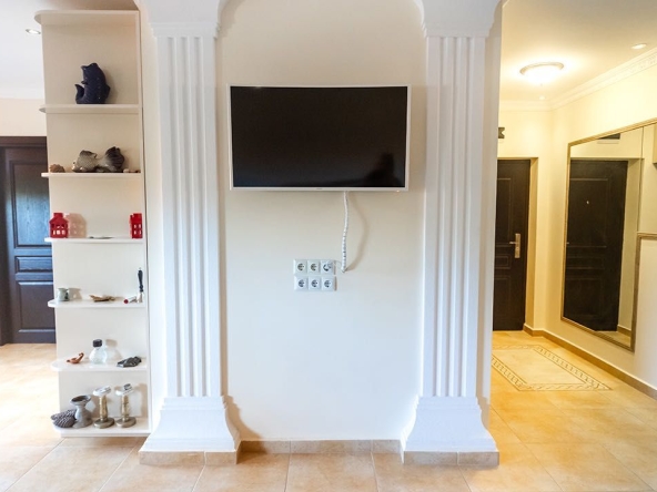 Едностаен апартамент в Приморско - 114 кв.м за 1536 €/кв.м - Снимка #1