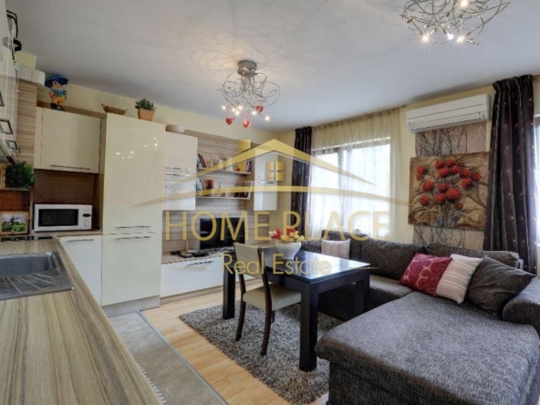 Двустаен апартамент в Варна, Гръцка махала - 72 кв.м за 1842 €/кв.м - Снимка #1