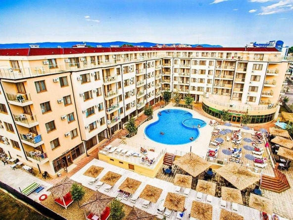 Едностаен апартамент в Несебър - 35 кв.м за 890 €/кв.м - Снимка #1