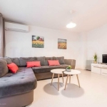 Дава се под наем Тристаен апартамент в Варна, Чаталджа - 90 кв.м за 800 € - Снимка #1