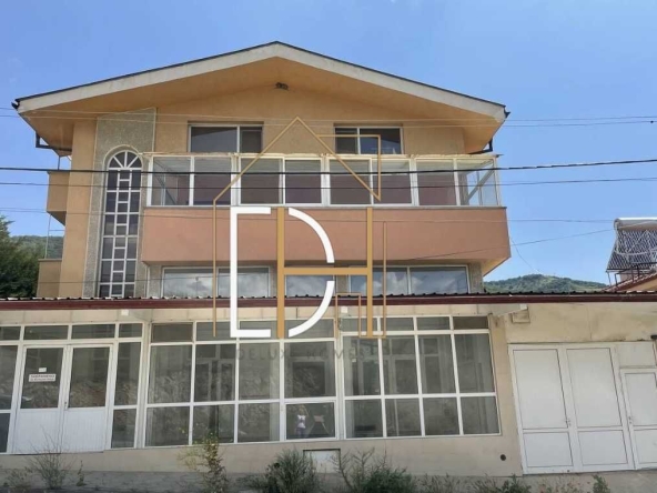 Къща в с. Марково, Област Пловдив - 978 кв.м за 491 €/кв.м - Снимка #1