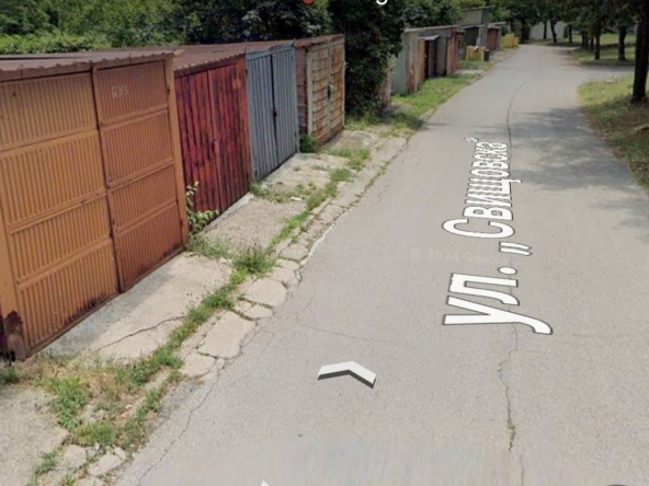 Дава се под наем Гараж / Паркомясто в Габрово, Трендафил 2 - 20 кв.м за 51 € - Снимка #1