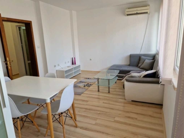 Тристаен апартамент в Стара Загора, Казански - изток - 99 кв.м за 1213 €/кв.м - Снимка #1