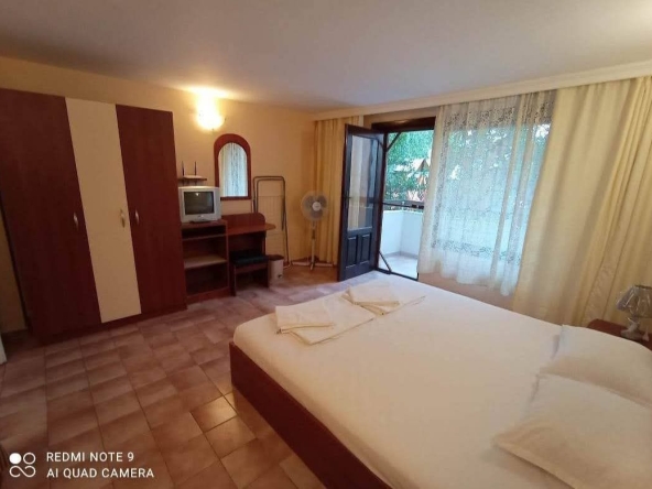 Дава се под наем Многостаен апартамент в Черноморец - 400 кв.м за 9.69 € - Снимка #1