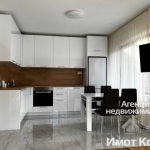 Дава се под наем Четиристаен апартамент в Асеновград - 120 кв.м за 510 € - Снимка #1