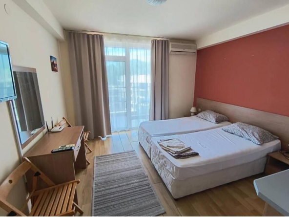 Едностаен апартамент в к.к. Слънчев бряг - 33 кв.м за 1637 €/кв.м - Снимка #1