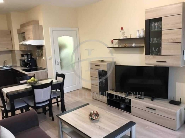 Двустаен апартамент в Пловдив, Христо Смирненски - 61 кв.м за 1162 €/кв.м - Снимка #1