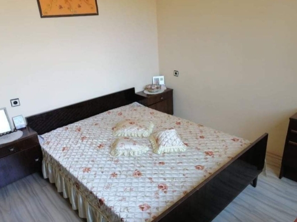 Етаж от къща в Аксаково - 118 кв.м за 562 €/кв.м - Снимка #1